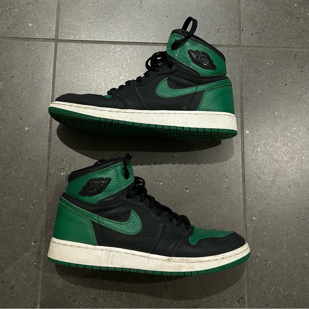 Jordan 1 Retro High Pine Green Black